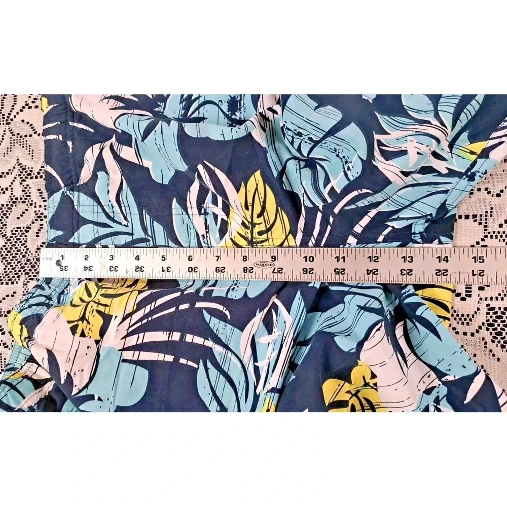 Ocean Core Swim Trunks Men's L Geometric Print‎ Board Shorts Drawstring  Pocket